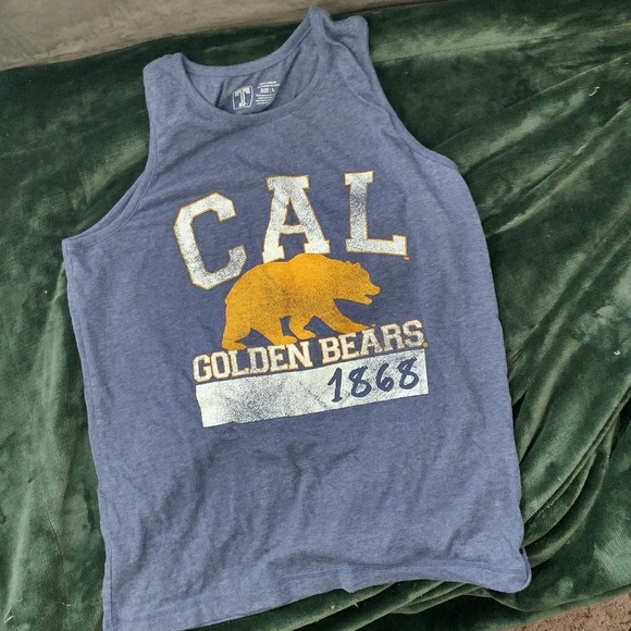 Old Navy Tops - NWOT Cal golden bears tank top